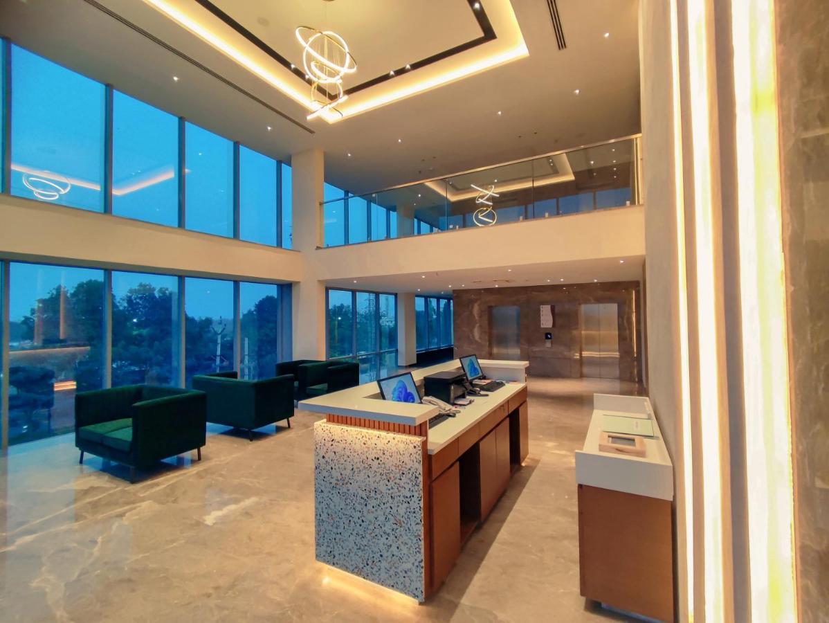 Signature Hotels فيساخاباتنام المظهر الخارجي الصورة