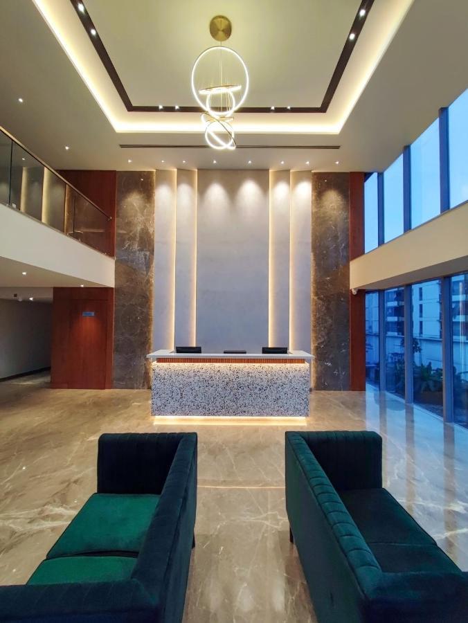 Signature Hotels فيساخاباتنام المظهر الخارجي الصورة