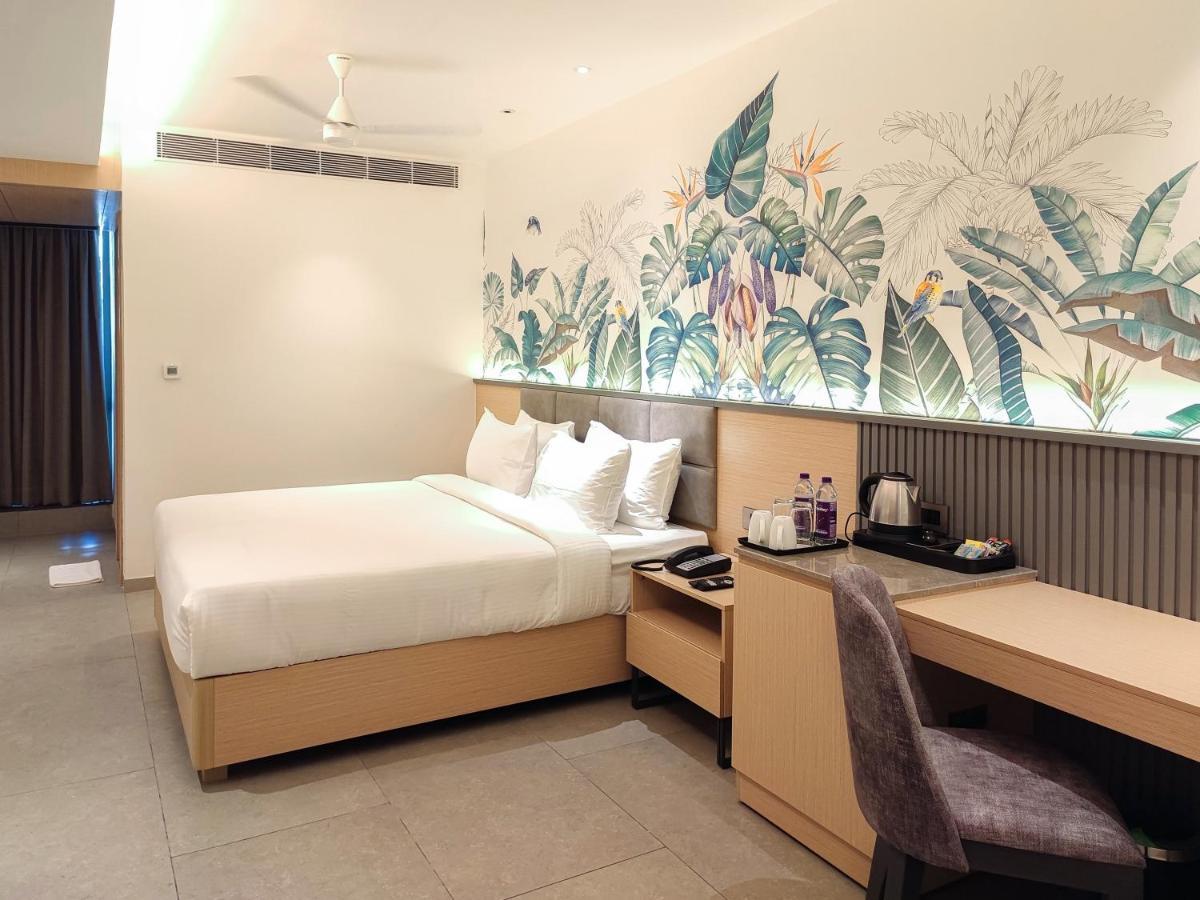 Signature Hotels فيساخاباتنام المظهر الخارجي الصورة